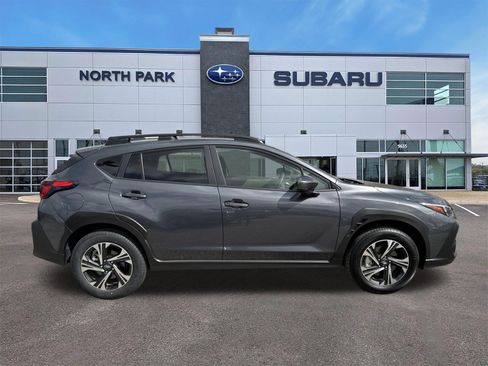 Certified 2025 Subaru Crosstrek 2.0i Premium image 2