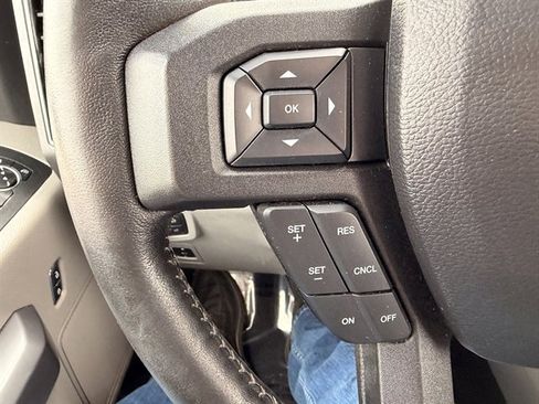 Used 2020 Ford F150 XLT w/ Equipment Group 302A Luxury image 21