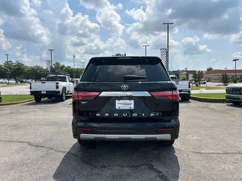 Used 2023 Toyota Sequoia Limited RWD image 4