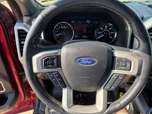 Used 2020 Ford F150 Lariat w/ Equipment Group 502A Luxury AWD/4WD image 21