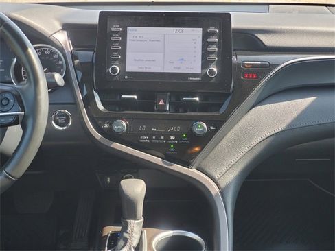 Used 2023 Toyota Camry LE image 29