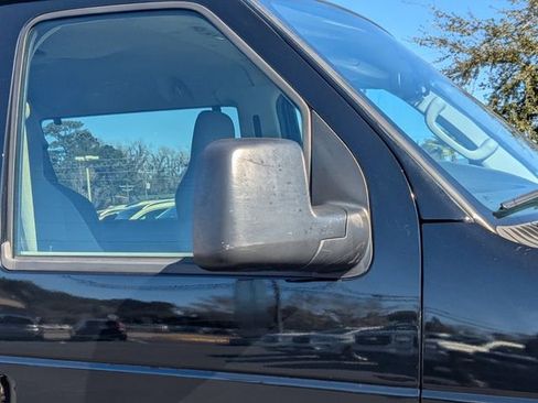 Used 2014 Ford E-350 and Econoline 350 XLT image 12