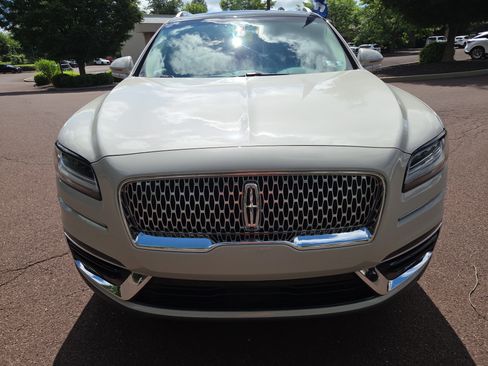 Used 2020 Lincoln Nautilus Reserve AWD/4WD image 8