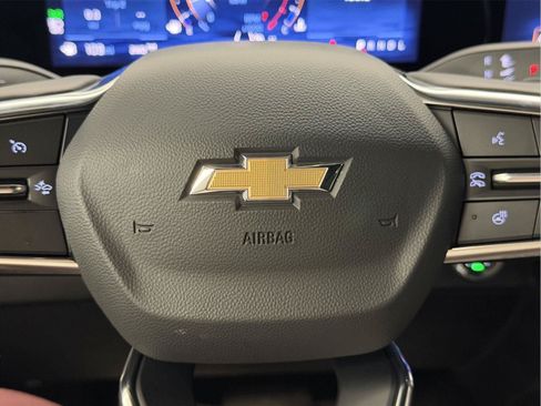 Used 2025 Chevrolet Traverse LT w/ Sun and Wheel Package AWD/4WD image 53