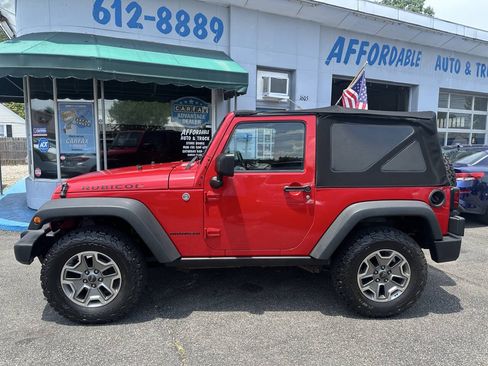Used 2013 Jeep Wrangler Rubicon w/ Connectivity Group AWD/4WD image 7
