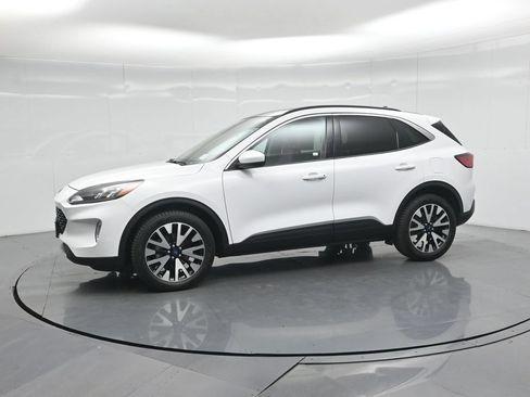 Certified 2020 Ford Escape SEL AWD/4WD image 29