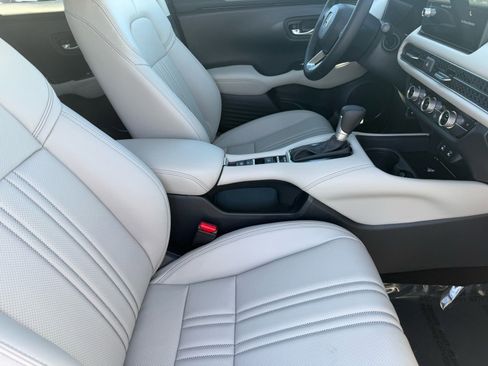 New 2026 Honda HR-V EX-L image 28