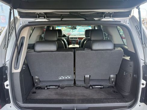 Used 2011 Chevrolet Tahoe LT image 8