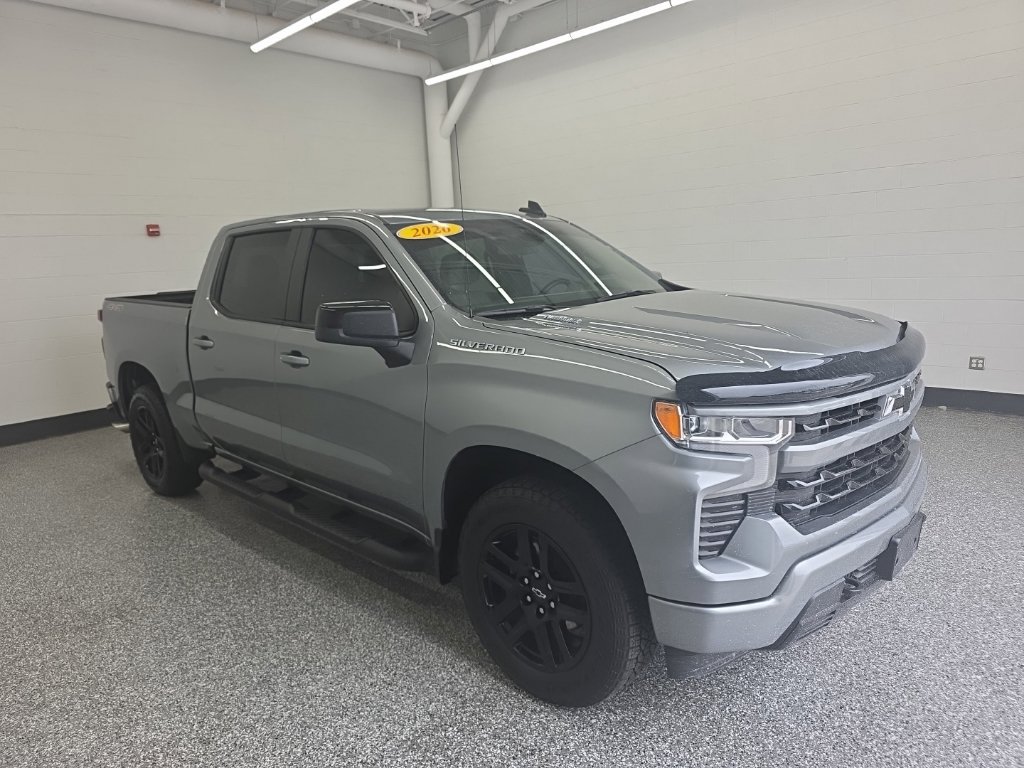 Used 2026 Chevrolet Silverado 1500 RST w/ RST Select Package AWD/4WD image 7