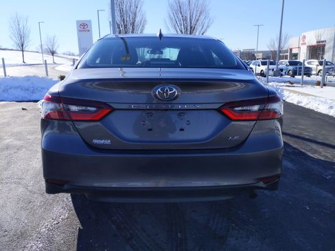 Certified 2023 Toyota Camry LE image 9