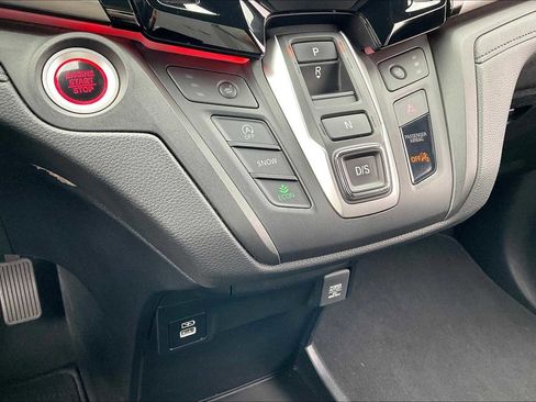 Used 2023 Honda Odyssey Sport image 31