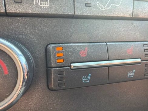 Used 2012 Lincoln MKZ FWD image 28