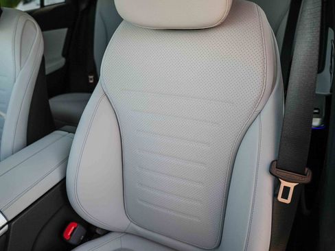 New 2026 Mercedes-Benz GLC 300 4MATIC image 24