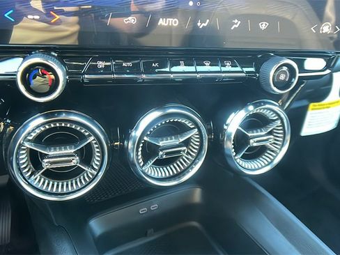 New 2026 Chevrolet Blazer EV LT image 24