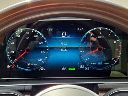 Used 2020 Mercedes-Benz GLS 580 4MATIC image 20