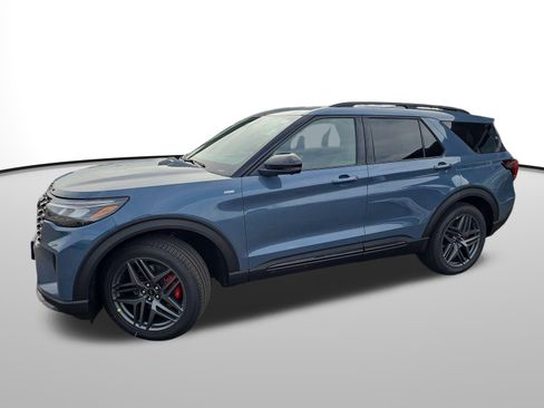 New 2026 Ford Explorer ST-Line w/ ST-Line Street Pack image 2