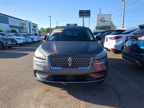 Certified 2022 Lincoln Corsair FWD image 2