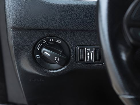 Used 2022 Dodge Charger R/T RWD image 24