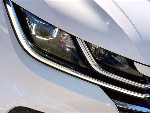 Used 2019 Volkswagen Arteon SEL image 28