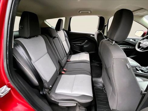 Used 2019 Ford Escape SE image 23