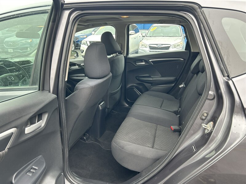 Used 2018 Honda Fit EX image 11