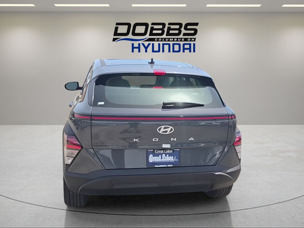 Used 2026 Hyundai Kona SE FWD image 4