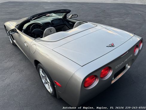 Used 2000 Chevrolet Corvette Convertible w/ Performance Handling Pkg RWD image 15