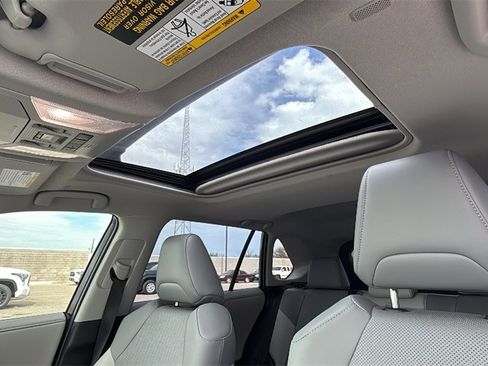 Used 2024 Toyota RAV4 Limited image 12