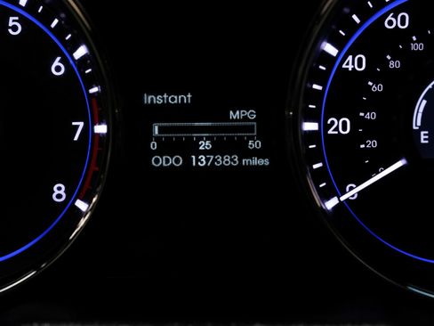Used 2012 Hyundai Sonata SE w/ Navigation & Sunroof Pkg FWD image 68