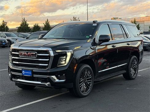 New 2026 GMC Yukon Elevation image 4