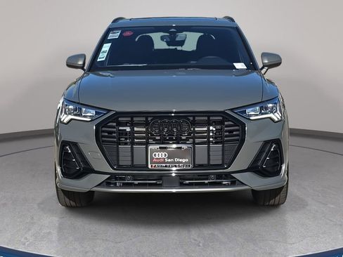 Certified 2025 Audi Q3 2.0T Premium w/ Convenience Package AWD/4WD image 8