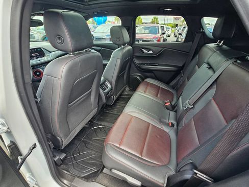 Used 2022 Chevrolet Blazer RS w/ Enhanced Convenience Package FWD image 13