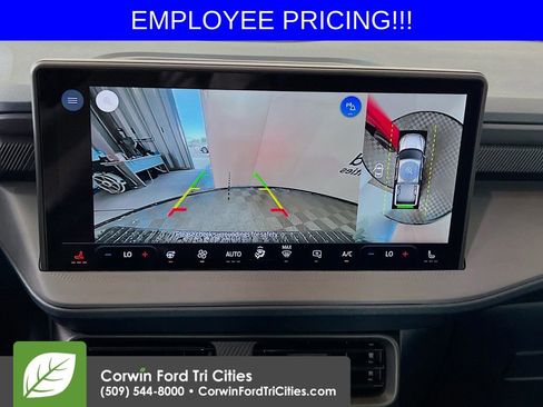 New 2026 Ford Maverick Lariat w/ Black Appearance Package AWD/4WD image 19