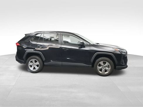 Used 2025 Toyota RAV4 XLE FWD image 6