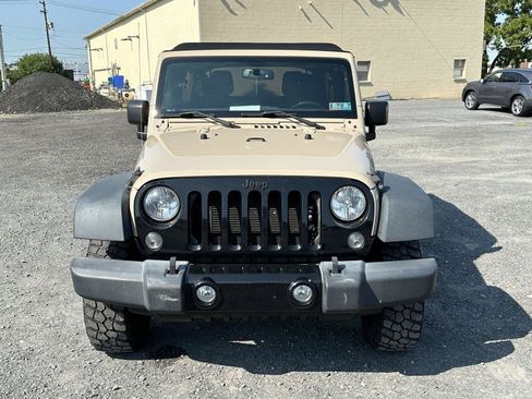 Used 2016 Jeep Wrangler Unlimited Sport AWD/4WD image 3