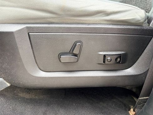 Used 2015 RAM 1500 Big Horn image 17