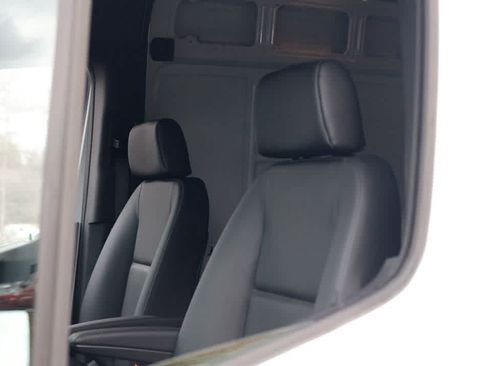 New 2025 Mercedes-Benz Sprinter 2500 image 16