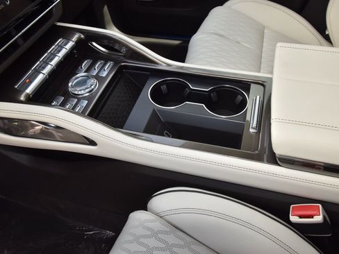 New 2026 Lincoln Nautilus Black Label AWD/4WD image 39