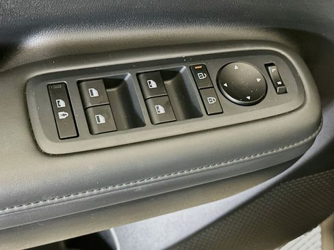 Used 2026 Hyundai Santa Fe SEL FWD image 15