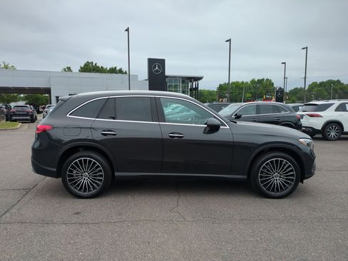 Certified 2025 Mercedes-Benz GLC 300 4MATIC image 2