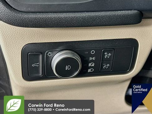 Used 2022 Ford Escape Titanium AWD/4WD image 13