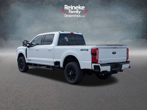 New 2026 Ford F250 Lariat w/ Black Appearance Package AWD/4WD image 8