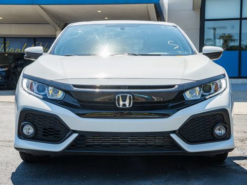 Used 2017 Honda Civic EX image 2
