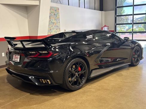Used 2022 Chevrolet Corvette Stingray Premium Conv w/ Z51 Performance Package RWD image 30