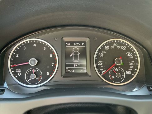 Used 2016 Volkswagen Tiguan SE AWD/4WD image 19
