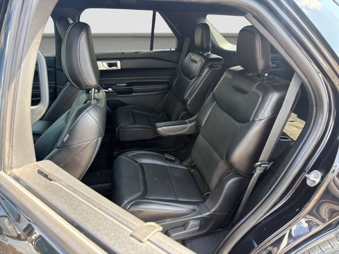 Used 2021 Ford Explorer ST w/ Equipment Group 401A AWD/4WD image 13