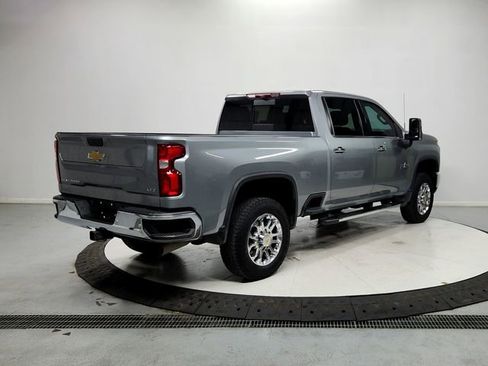 Used 2024 Chevrolet Silverado 2500 LTZ w/ LTZ Premium Texas Edition AWD/4WD image 8
