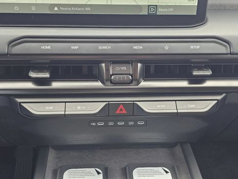 New 2027 Kia Telluride EX X-Line AWD/4WD image 17