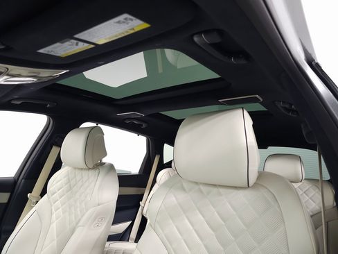 Used 2025 Genesis GV80 3.5T Prestige image 20