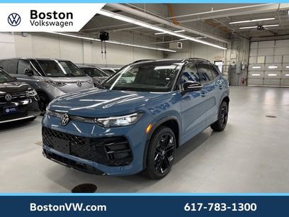 New 2026 Volkswagen Tiguan SE R-Line